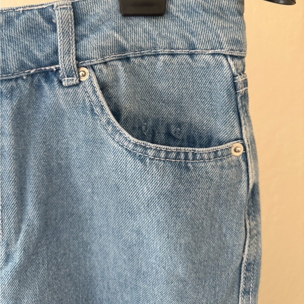 Bershka Light Blue Denim - Picture 5 of 7